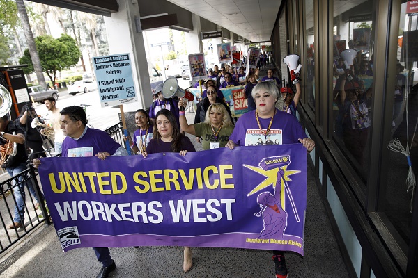 Assemblywoman Luz Rivas, President David Huerta, Jose Medina (Senior Legislative Aide for Assemblywoman Luz Rivas), and SEIU and SEIU-USWW workers in the State Capitol after the bill passed out of Senate Labor Committee. 